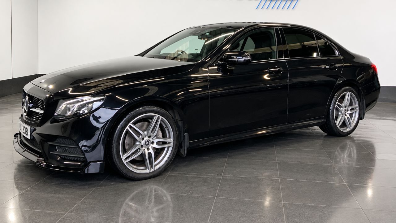 2019 MERCEDES E CLASS 2.0 E220d AMG Line Saloon 4dr Diesel G-Tronic+ Euro 6 (s/s) (194 ps) - vehicle photo 4 for sale on PureCar