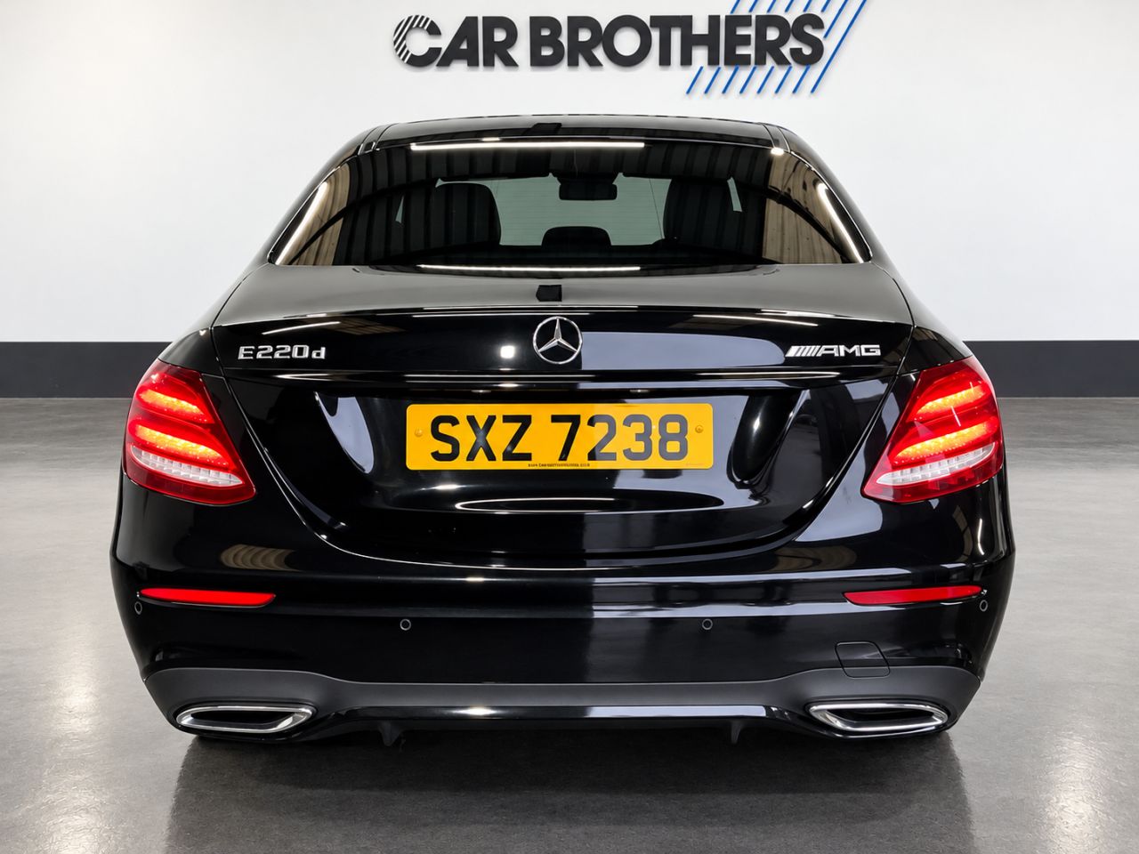 2019 MERCEDES E CLASS 2.0 E220d AMG Line Saloon 4dr Diesel G-Tronic+ Euro 6 (s/s) (194 ps) - vehicle photo 9 for sale on PureCar