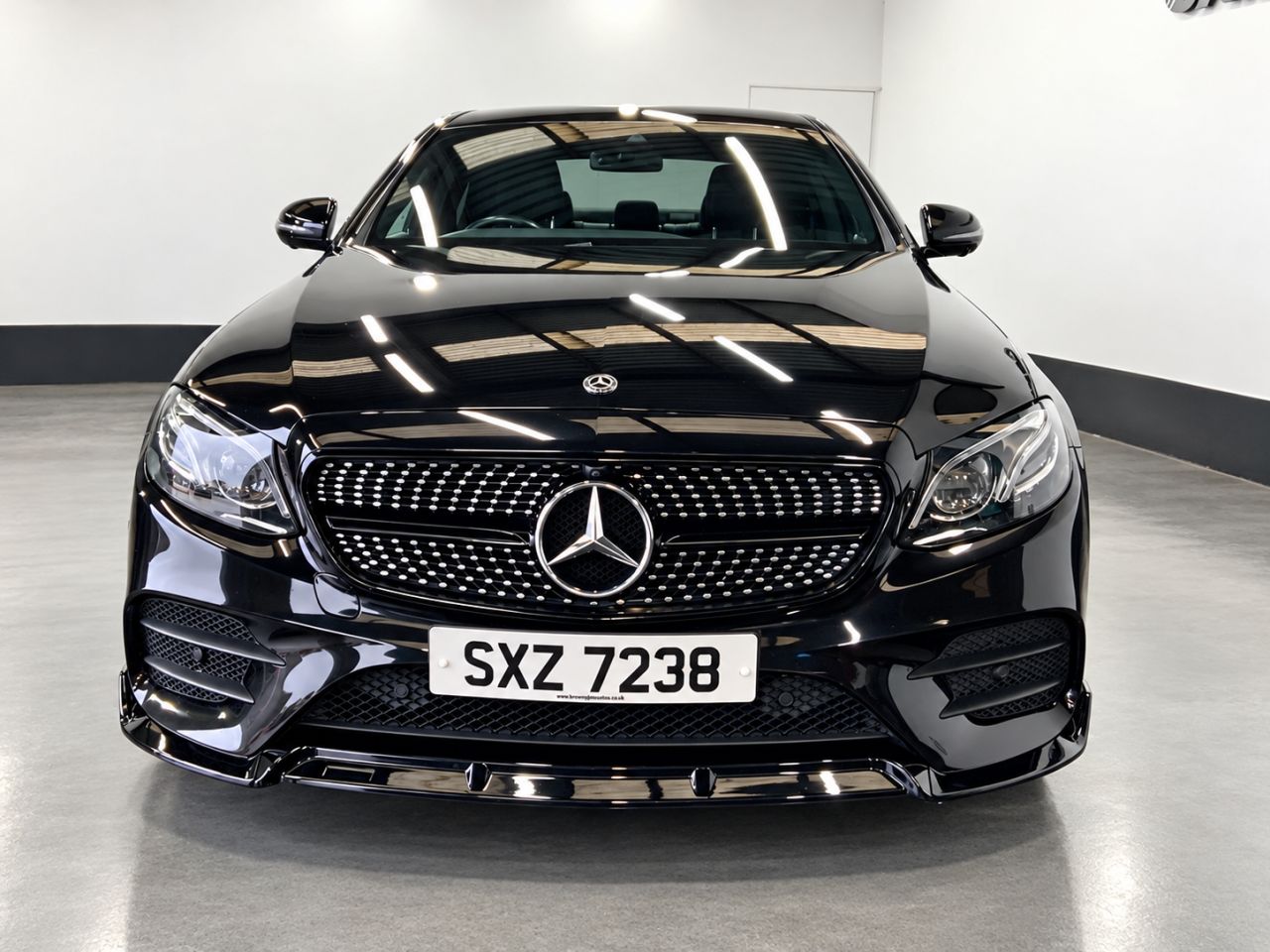 2019 MERCEDES E CLASS 2.0 E220d AMG Line Saloon 4dr Diesel G-Tronic+ Euro 6 (s/s) (194 ps) - vehicle photo 8 for sale on PureCar
