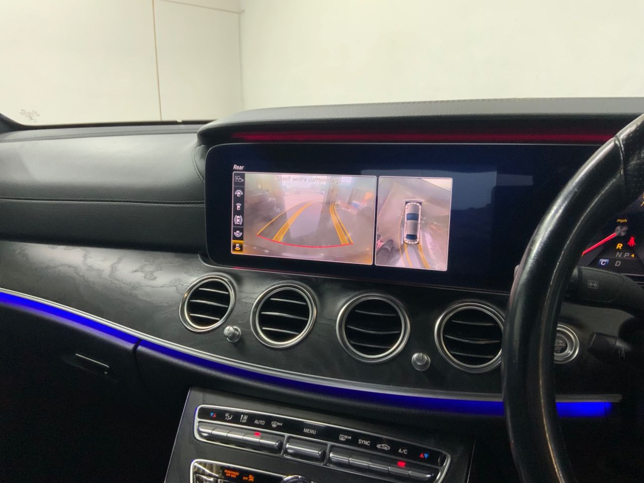 2019 MERCEDES E CLASS 2.0 E220d AMG Line Saloon 4dr Diesel G-Tronic+ Euro 6 (s/s) (194 ps) - vehicle photo 30 for sale on PureCar