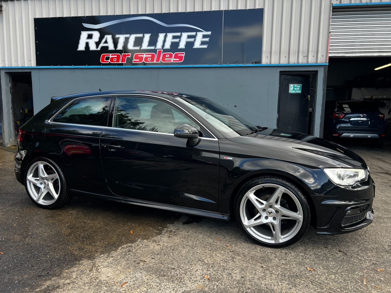2013 AUDI A3 2.0 TDI S line Hatchback 3dr Diesel S Tronic Euro 5 (s/s) (150 ps) - vehicle photo 6 for sale on PureCar