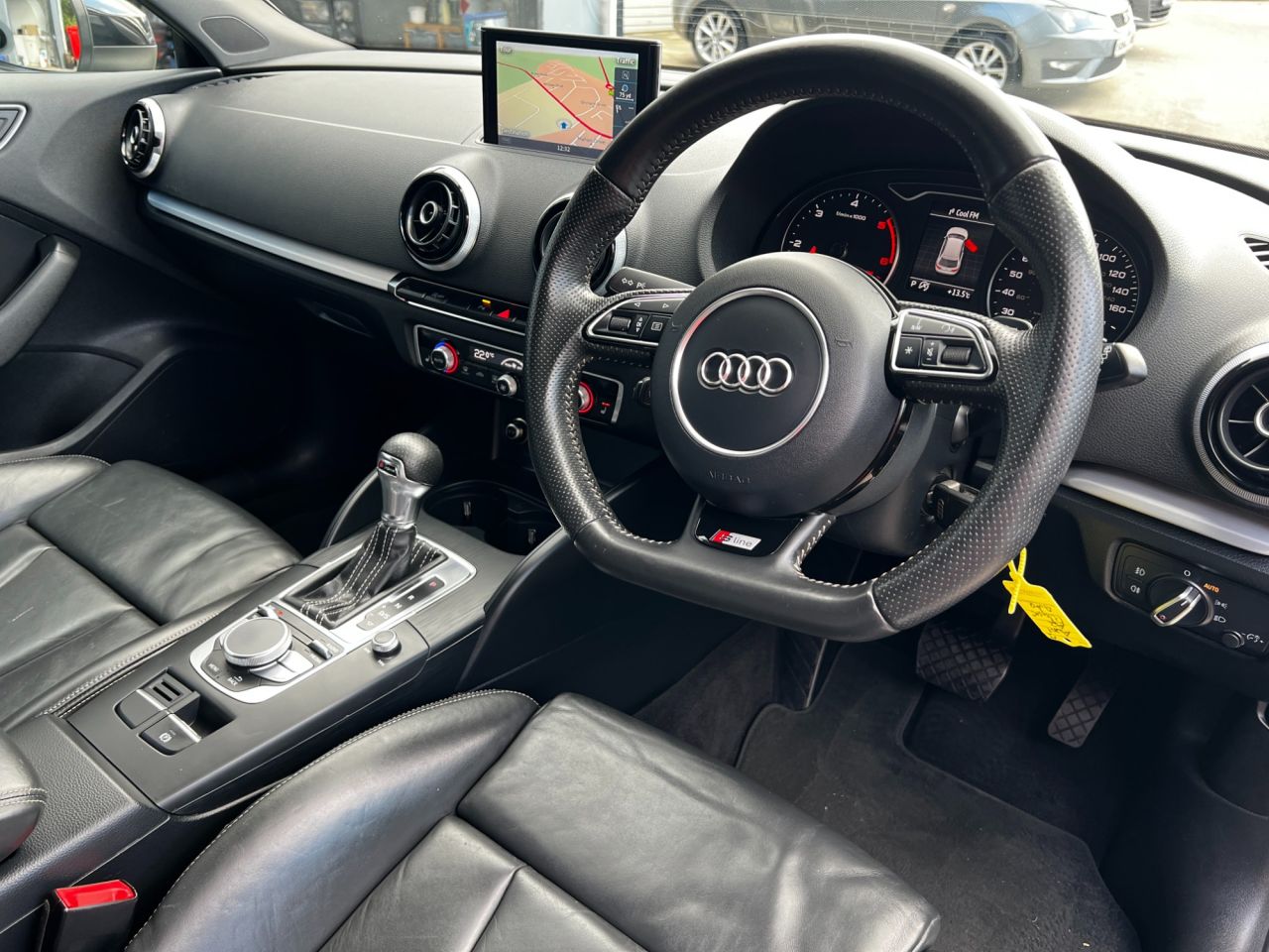 2013 AUDI A3 2.0 TDI S line Hatchback 3dr Diesel S Tronic Euro 5 (s/s) (150 ps) - vehicle photo 9 for sale on PureCar
