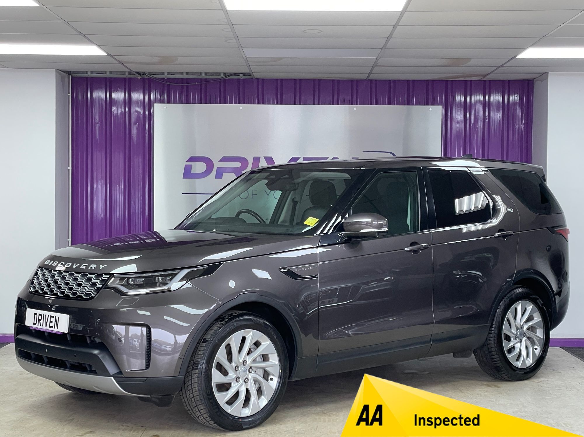 2023 Land Rover Discovery