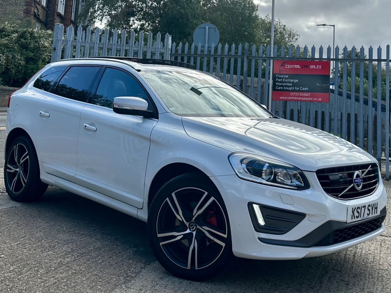 2017 Volvo XC60
