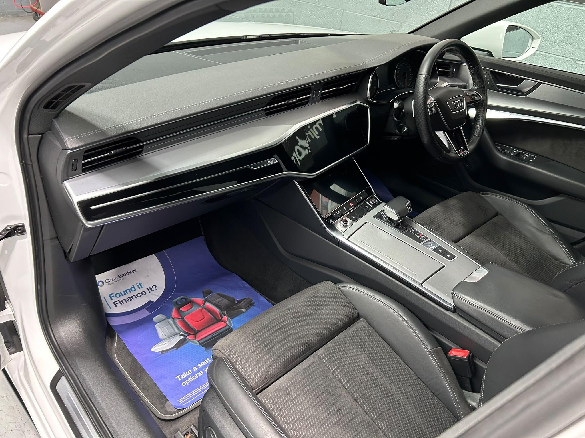 2019 AUDI A6 SALOON 2.0 TDI 40 S line S Tronic Euro 6 (s/s) 4dr - vehicle photo 18 for sale on PureCar