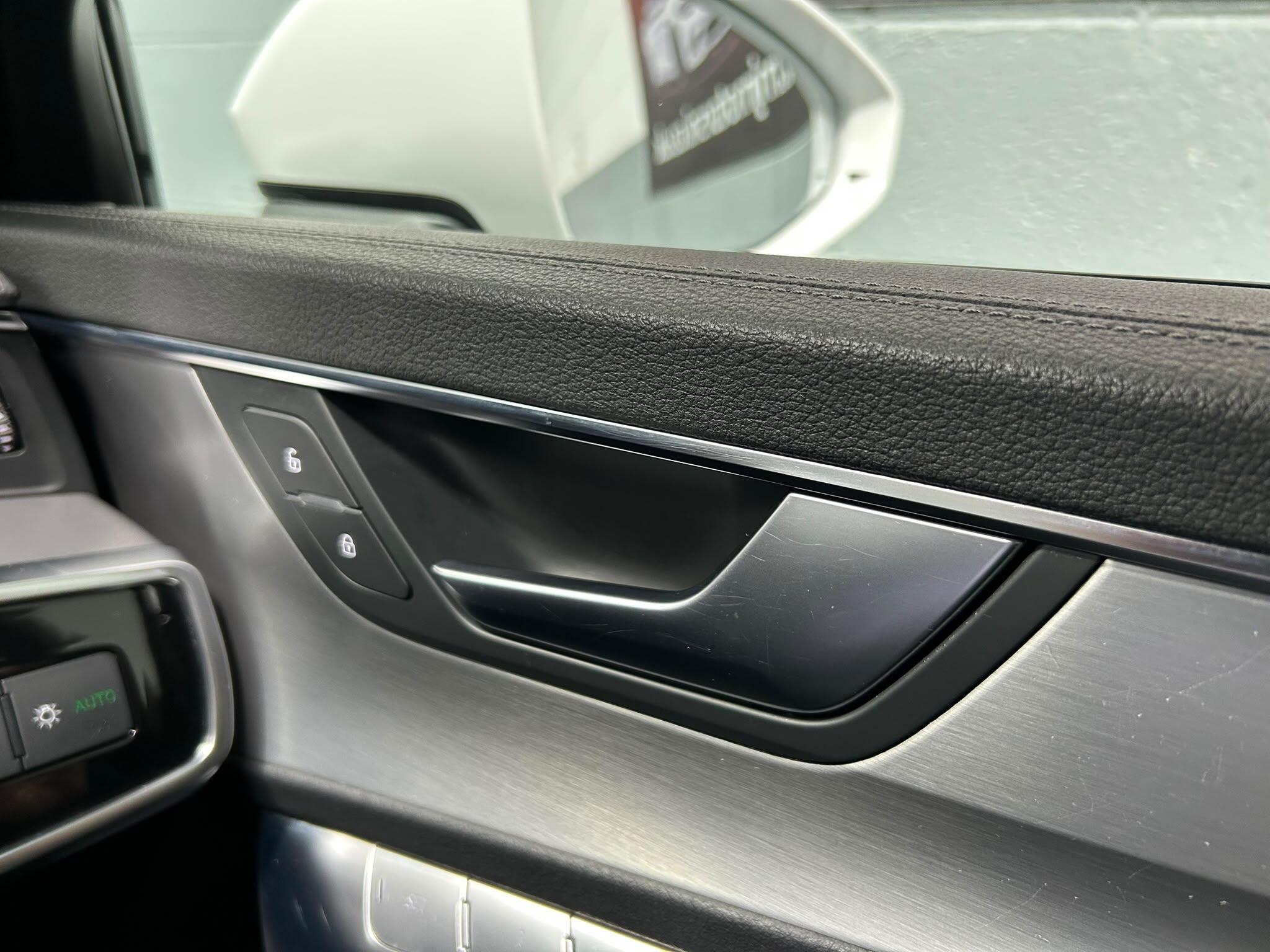 2019 AUDI A6 SALOON 2.0 TDI 40 S line S Tronic Euro 6 (s/s) 4dr - vehicle photo 37 for sale on PureCar