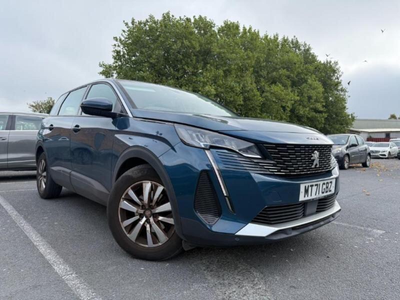 2021 Peugeot 5008