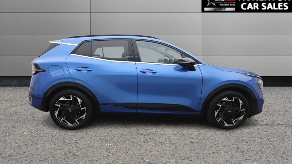 2022 Kia Sportage — image 2