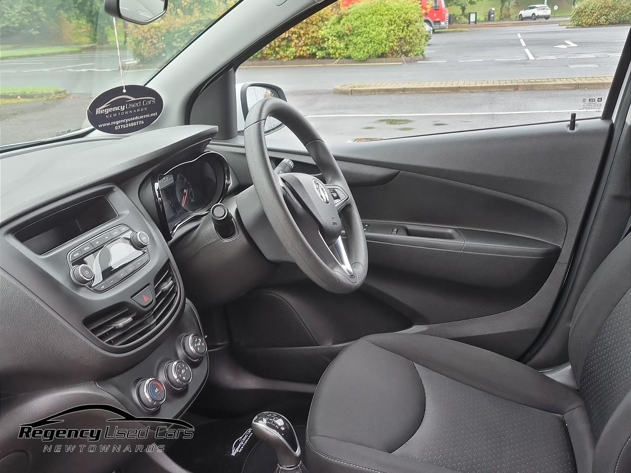 2017 VAUXHALL VIVA 1.0i SE Euro 6 5dr (a/c) - vehicle photo 15 for sale on PureCar