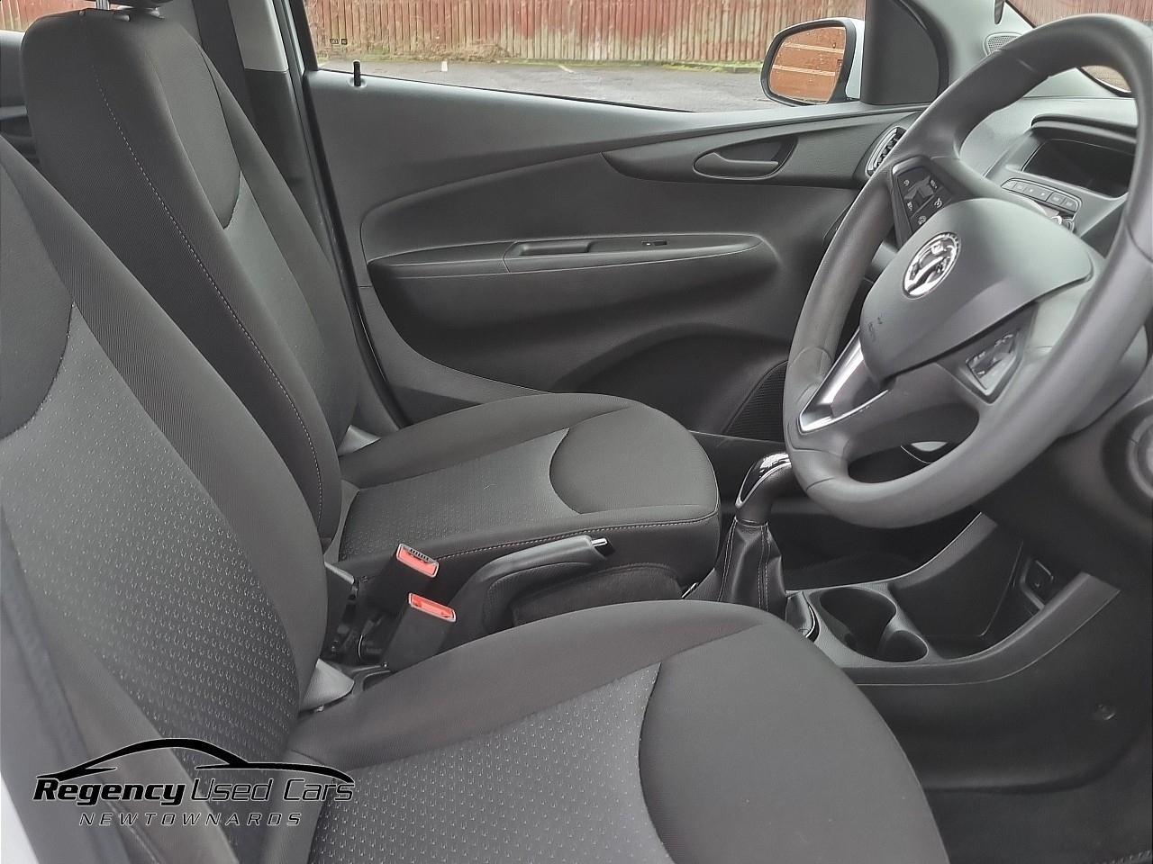 2017 VAUXHALL VIVA 1.0i SE Euro 6 5dr (a/c) - vehicle photo 26 for sale on PureCar