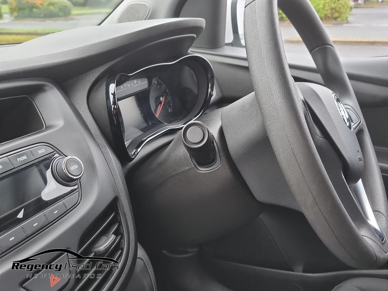 2017 VAUXHALL VIVA 1.0i SE Euro 6 5dr (a/c) - vehicle photo 34 for sale on PureCar