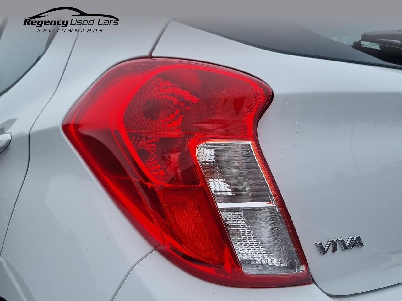 2017 VAUXHALL VIVA 1.0i SE Euro 6 5dr (a/c) - vehicle photo 46 for sale on PureCar