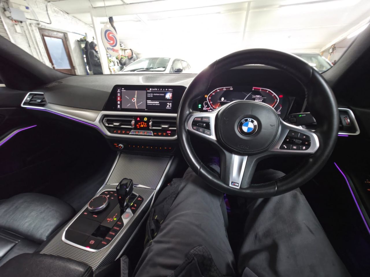 2019 BMW 3 SERIES 2.0 318d M Sport Saloon 4dr Diesel Auto Euro 6 (s/s) (150 ps) Front and Rea - vehicle photo 26 for sale on PureCar