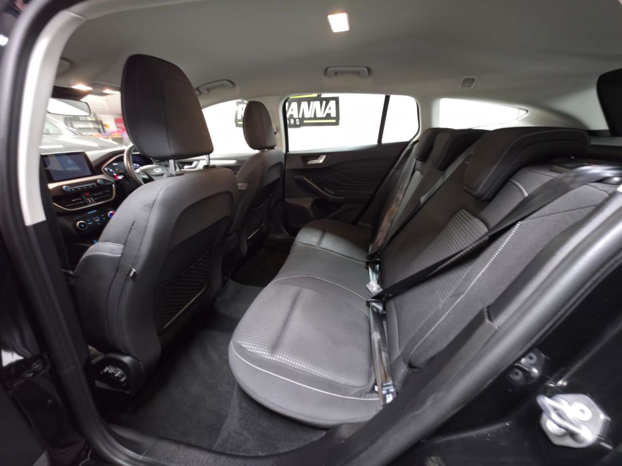 2020 FORD FOCUS 1.5 EcoBlue Zetec Estate 5dr Diesel Manual Euro 6 (s/s) (95 ps) Great Servi - vehicle photo 14 for sale on PureCar