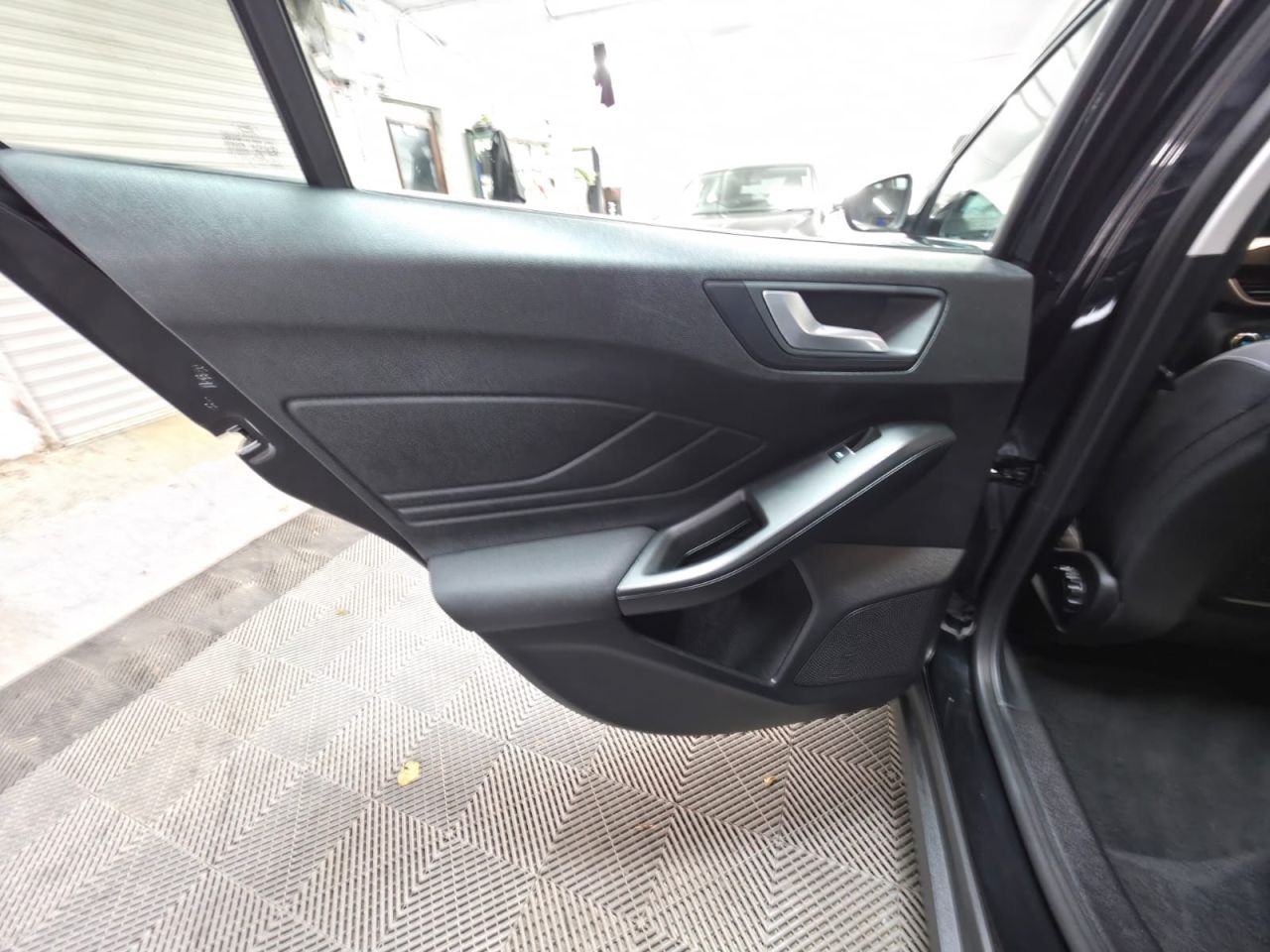 2020 FORD FOCUS 1.5 EcoBlue Zetec Estate 5dr Diesel Manual Euro 6 (s/s) (95 ps) Great Servi - vehicle photo 15 for sale on PureCar