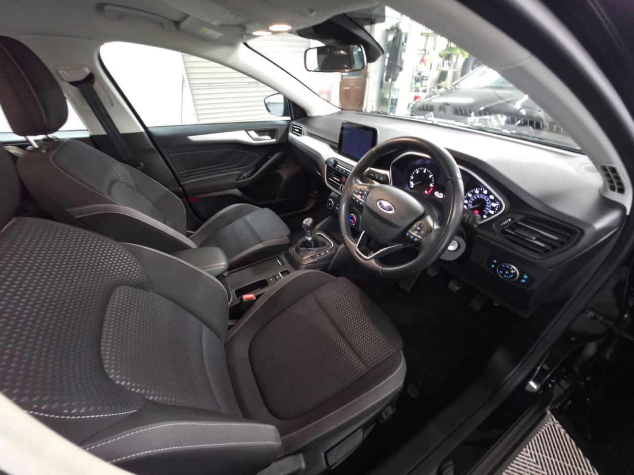 2020 FORD FOCUS 1.5 EcoBlue Zetec Estate 5dr Diesel Manual Euro 6 (s/s) (95 ps) Great Servi - vehicle photo 18 for sale on PureCar