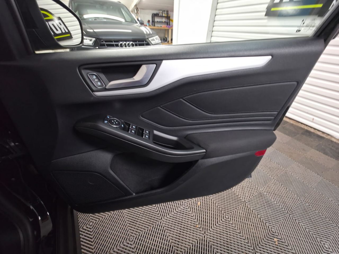 2020 FORD FOCUS 1.5 EcoBlue Zetec Estate 5dr Diesel Manual Euro 6 (s/s) (95 ps) Great Servi - vehicle photo 20 for sale on PureCar