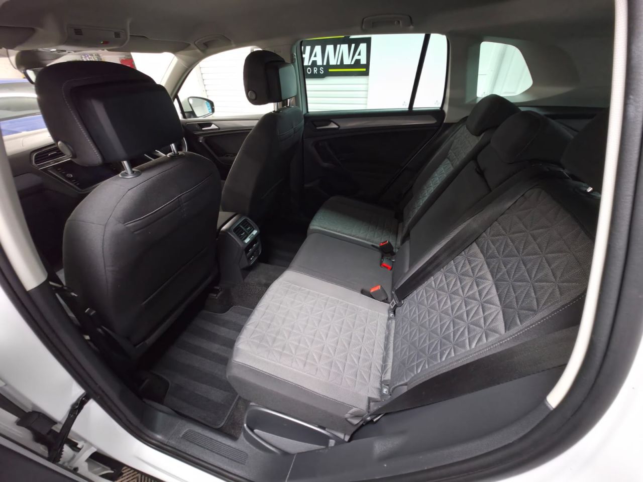 2022 VOLKSWAGEN TIGUAN 1.5 TSI Life SUV 5dr Petrol Manual Euro 6 (s/s) (150 ps) 1 Owner - Sensors - vehicle photo 14 for sale on PureCar