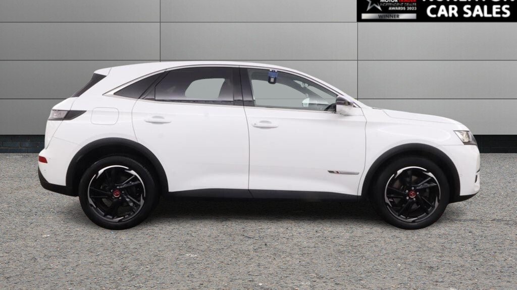 2022 DS DS 7 Crossback — image 2