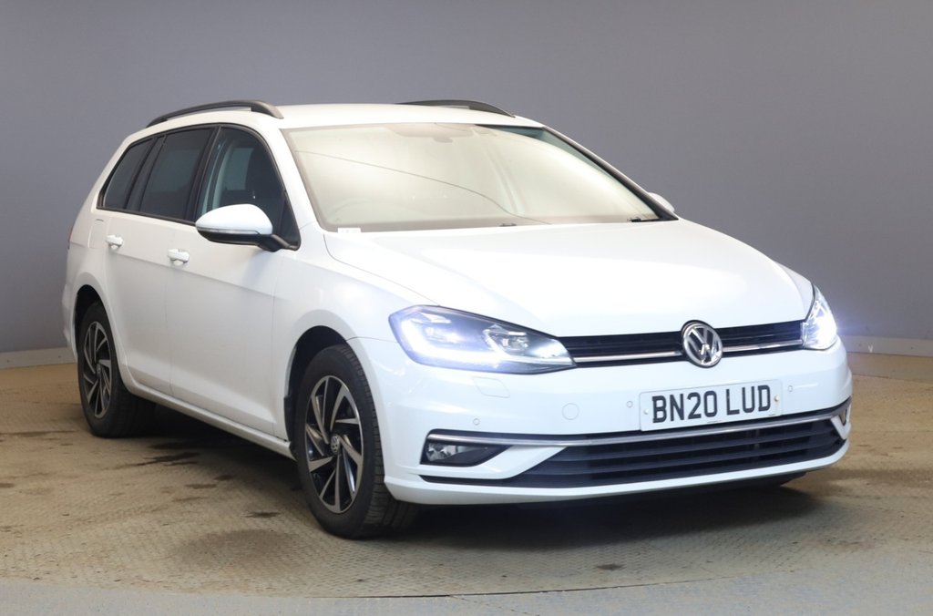 White 2020 Volkswagen Golf Estate Front-wheel drive Automatic