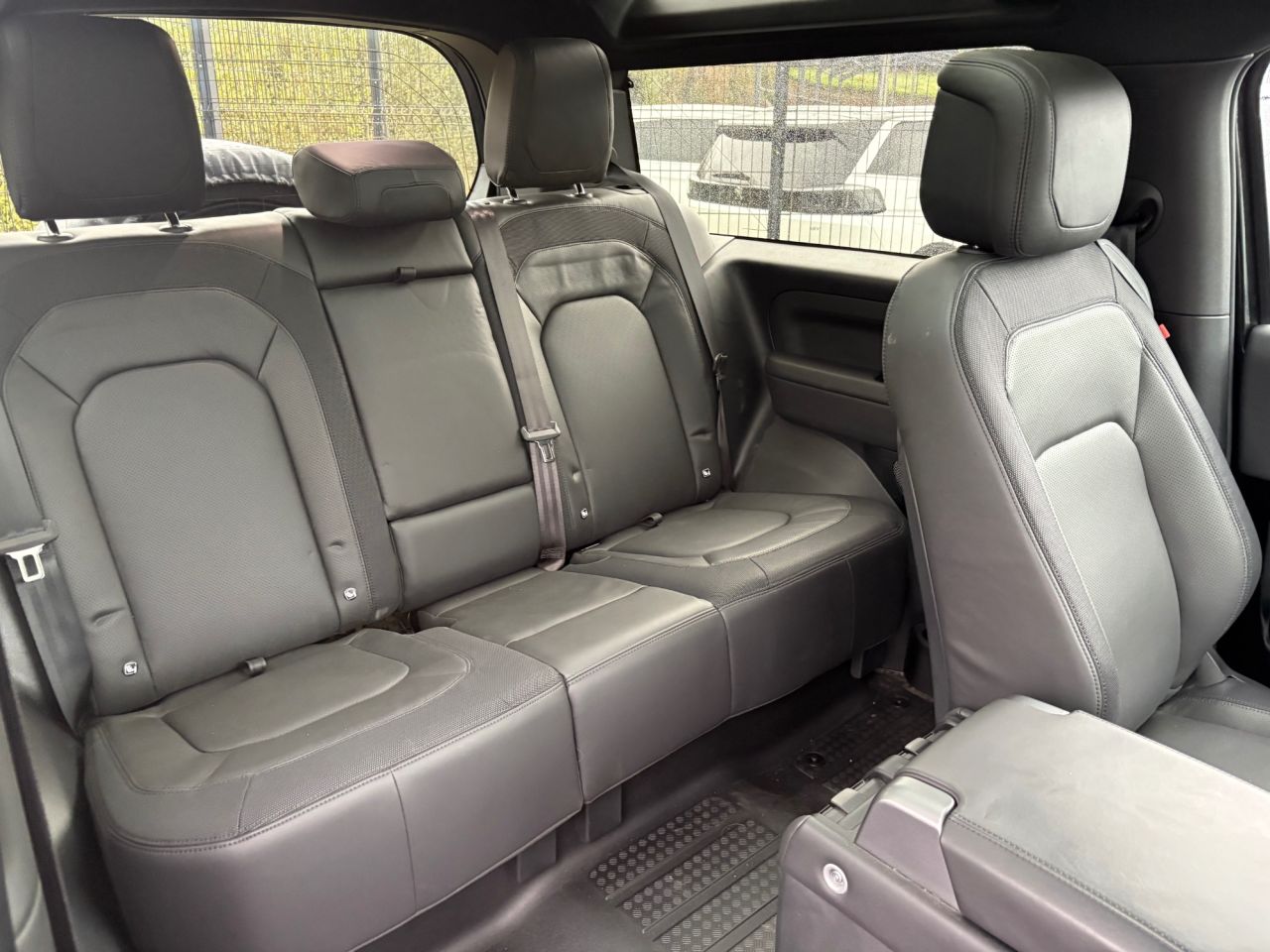 2024 LAND ROVER DEFENDER 90 3.0 D250 MHEV X-Dynamic HSE SUV 3dr Diesel Auto 4WD Euro 6 (s/s) (250 ps) - vehicle photo 12 for sale on PureCar