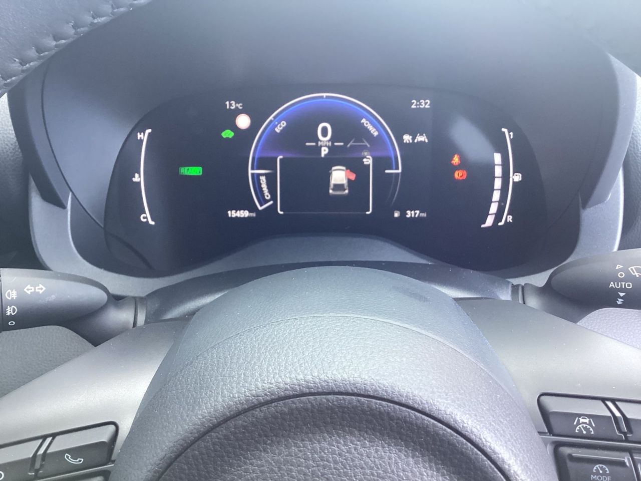 2025 TOYOTA YARIS 1.5 VVT-h Design Hatchback 5dr Petrol Hybrid E-CVT Euro 6 (s/s) (116 ps) - vehicle photo 11 for sale on PureCar