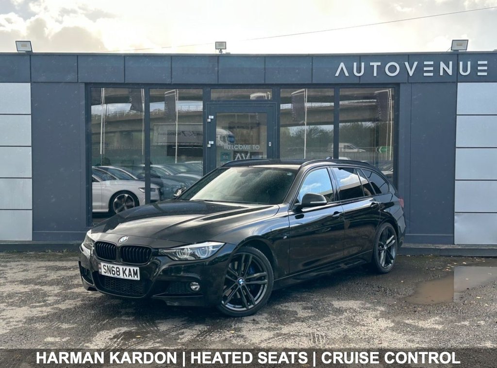 Black 2019 BMW 3 Series Estate Rear-wheel drive Manual