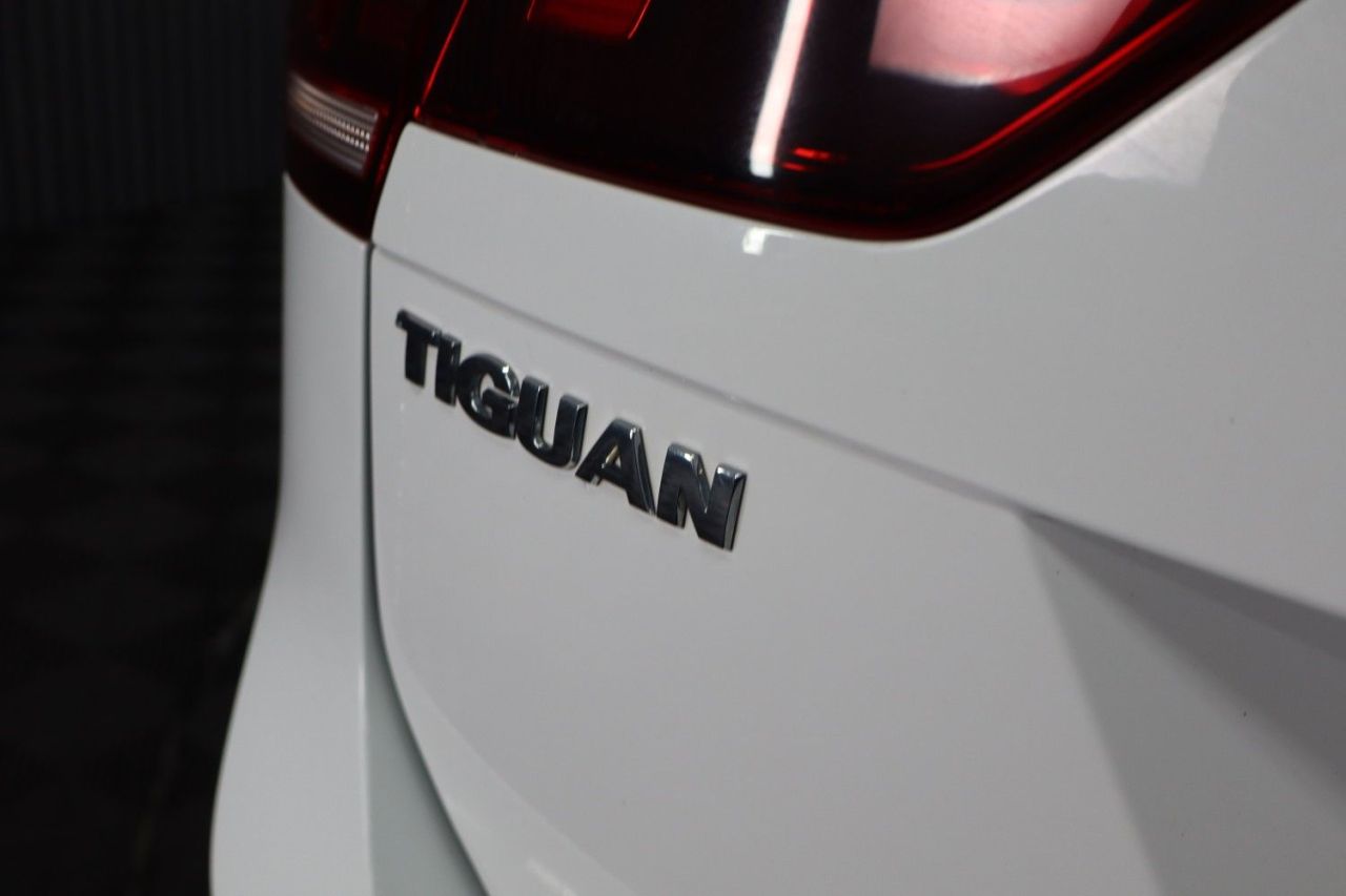 2020 VOLKSWAGEN TIGUAN 2.0 TDI Match SUV 5dr Diesel DSG Euro 6 (s/s) (150 ps) HIGH SPEC TIGUAN / R - vehicle photo 13 for sale on PureCar