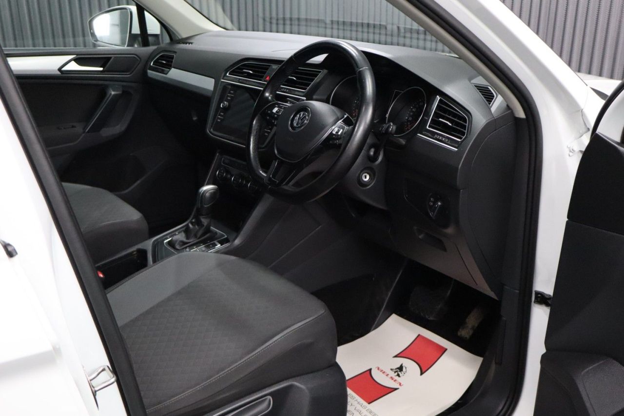 2020 VOLKSWAGEN TIGUAN 2.0 TDI Match SUV 5dr Diesel DSG Euro 6 (s/s) (150 ps) HIGH SPEC TIGUAN / R - vehicle photo 22 for sale on PureCar