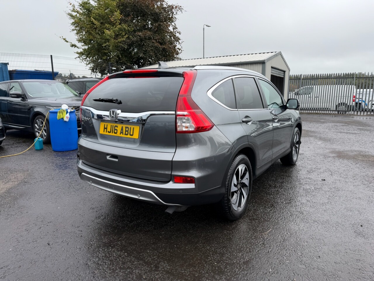 2016 HONDA CR-V 1.6 i-DTEC SR SUV 5dr Diesel Auto 4WD Euro 6 (160 ps) - vehicle photo 10 for sale on PureCar