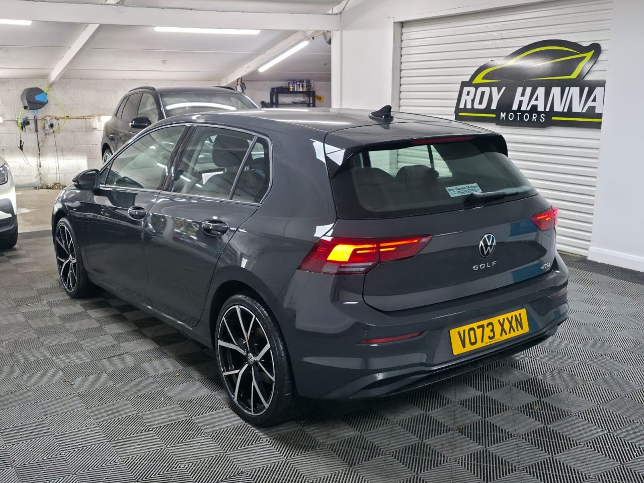 2023 VOLKSWAGEN GOLF 1.5 eTSI MHEV Life Hatchback 5dr Petrol Hybrid DSG Euro 6 (s/s) (150 ps) 1 - vehicle photo 4 for sale on PureCar