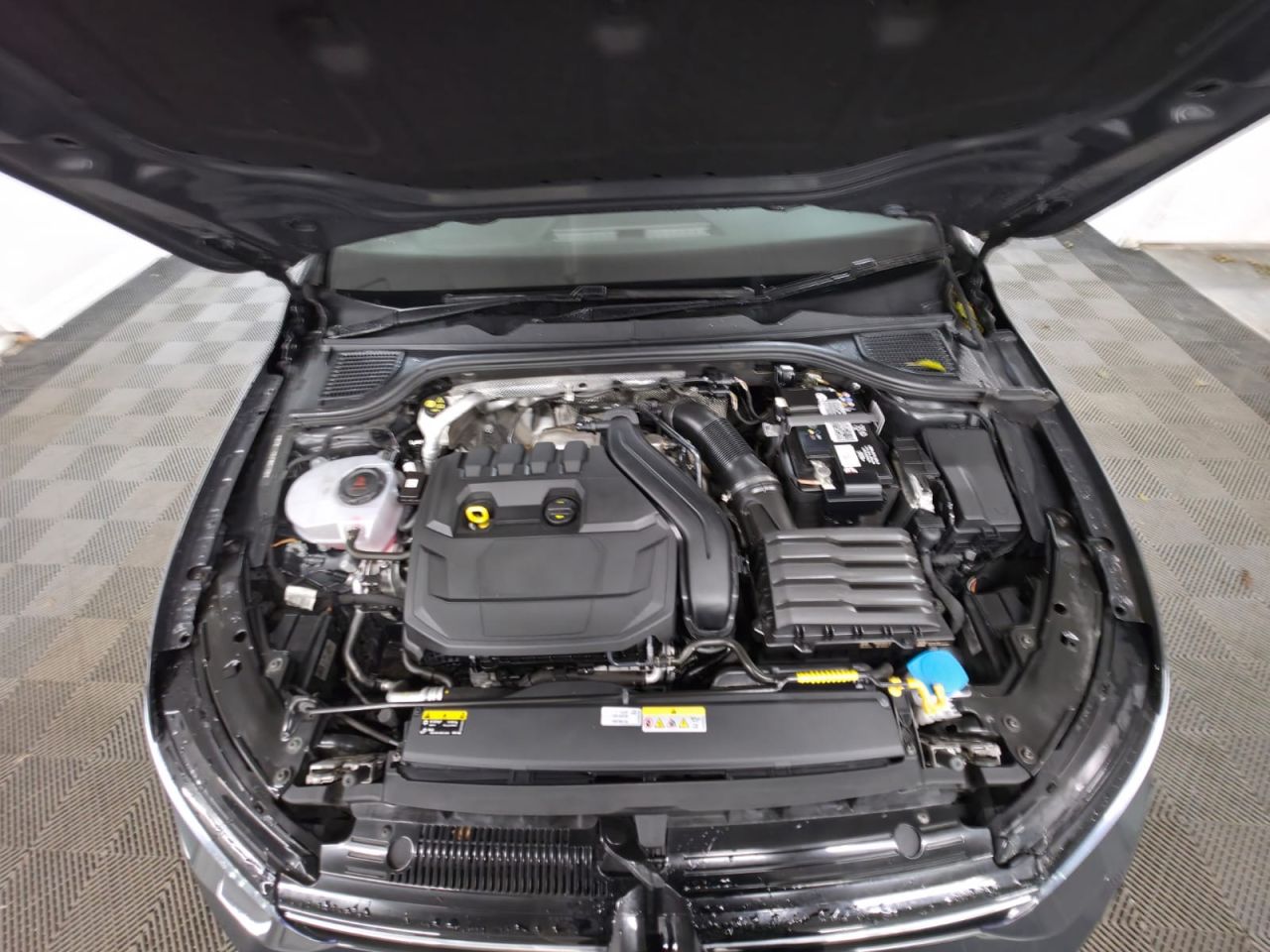 2023 VOLKSWAGEN GOLF 1.5 eTSI MHEV Life Hatchback 5dr Petrol Hybrid DSG Euro 6 (s/s) (150 ps) 1 - vehicle photo 27 for sale on PureCar