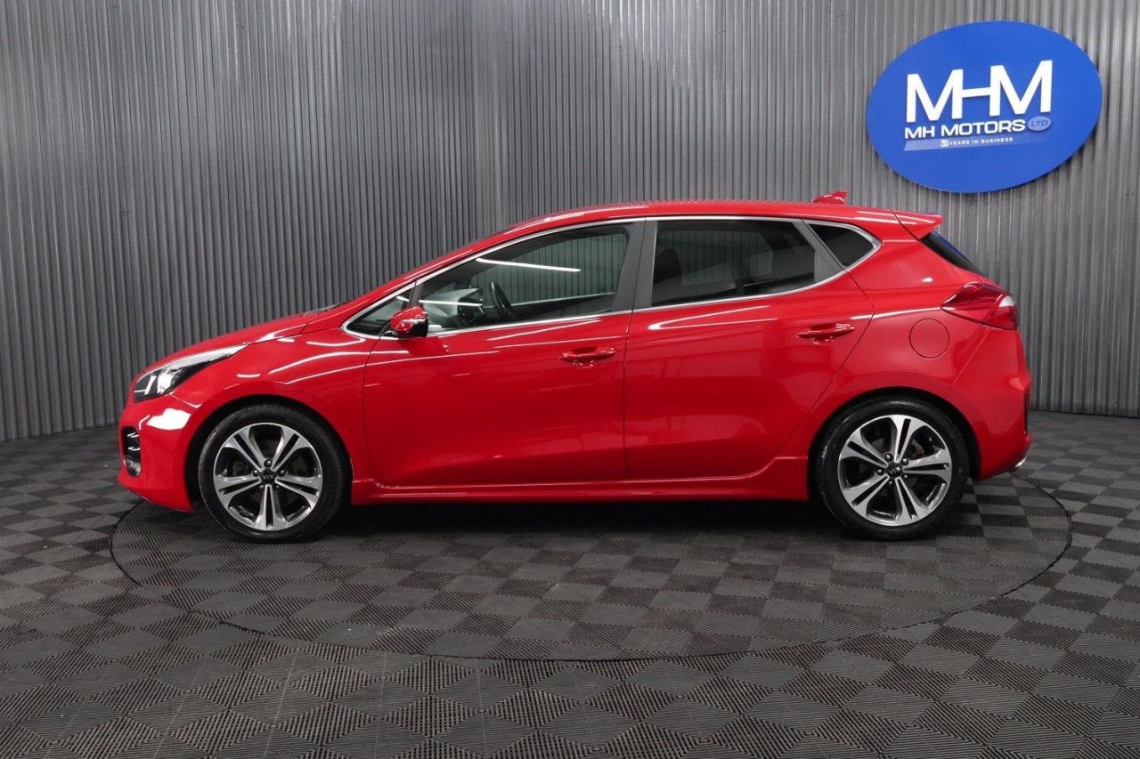 2018 KIA CEED 1.6 CRDi GT-Line Hatchback 5dr Diesel Manual Euro 6 (s/s) (134 bhp) LOWER I - vehicle photo 4 for sale on PureCar