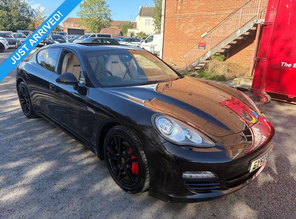 2012 Porsche Panamera