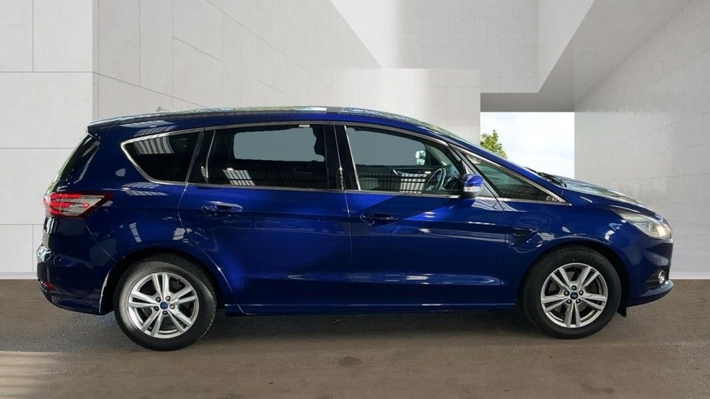 2017 Ford S-MAX — image 5