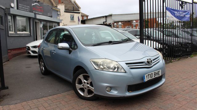 2010 Toyota Auris