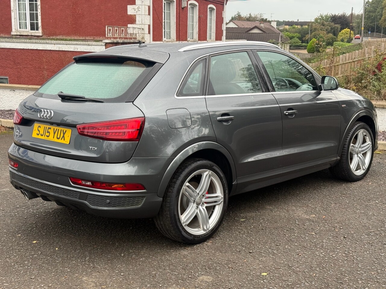 2015 AUDI Q3 S Line - vehicle photo 3 for sale on PureCar