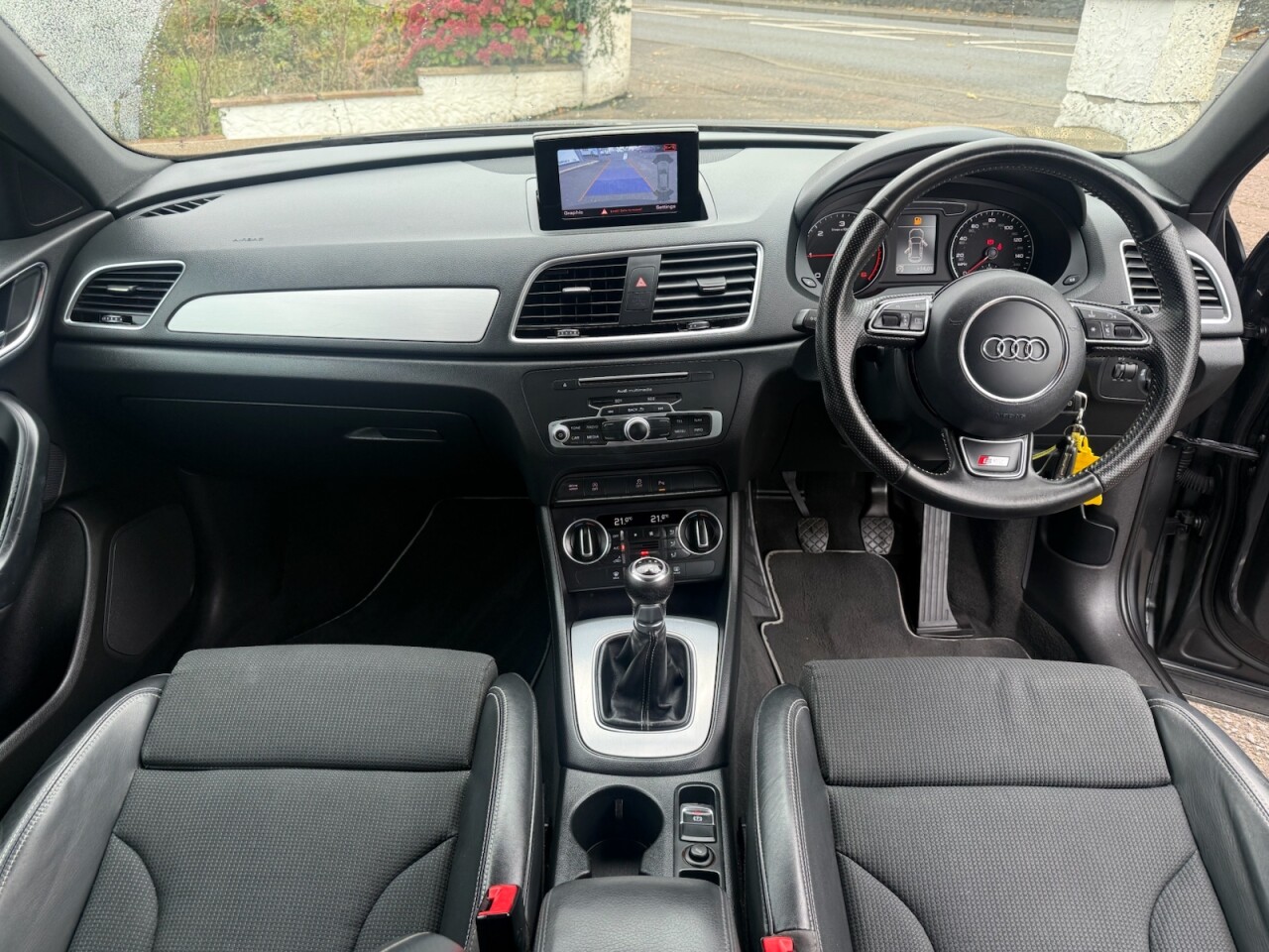 2015 AUDI Q3 S Line - vehicle photo 10 for sale on PureCar