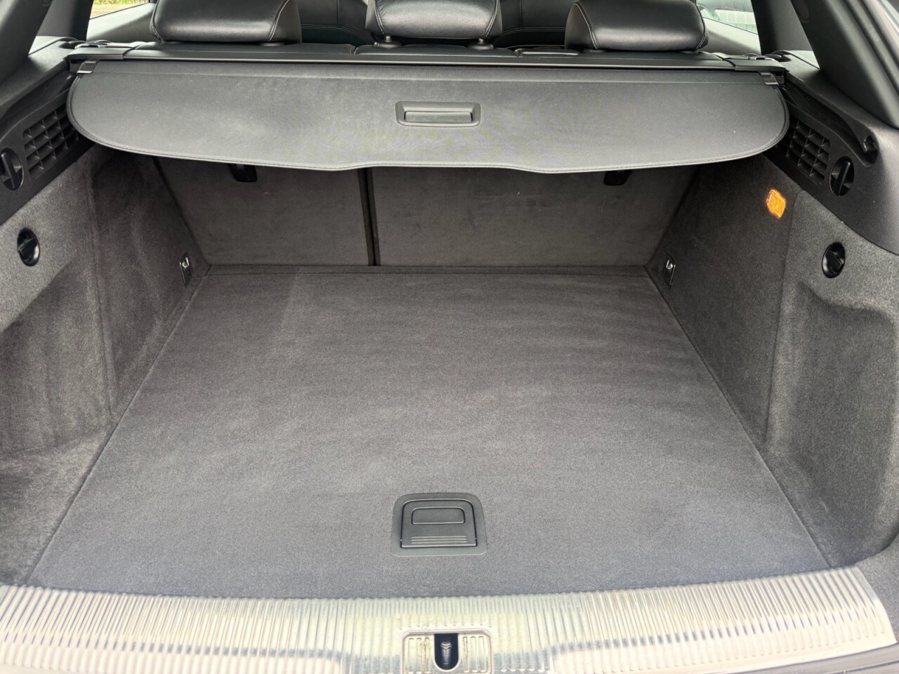 2015 AUDI Q3 S Line - vehicle photo 12 for sale on PureCar