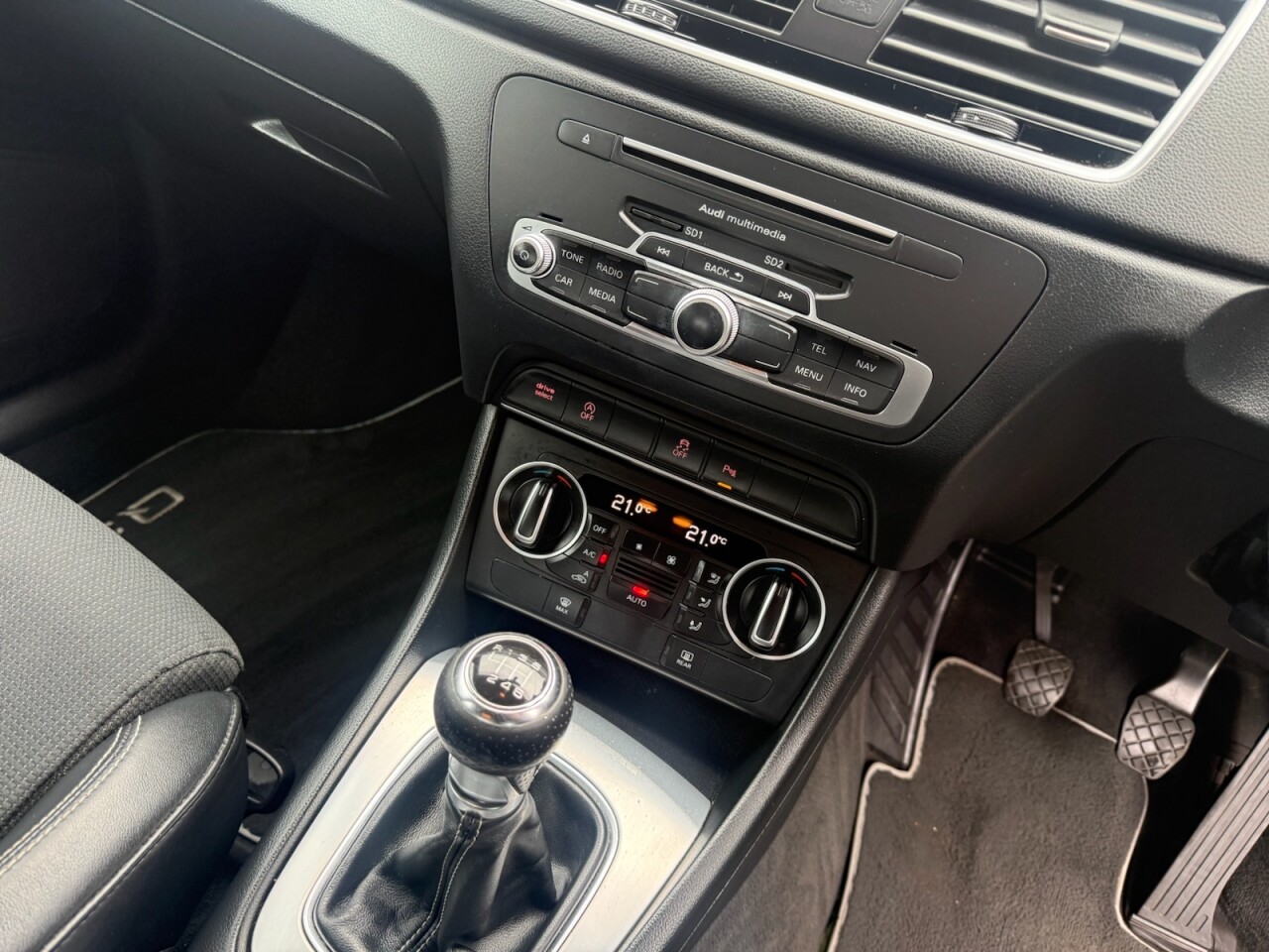 2015 AUDI Q3 S Line - vehicle photo 15 for sale on PureCar