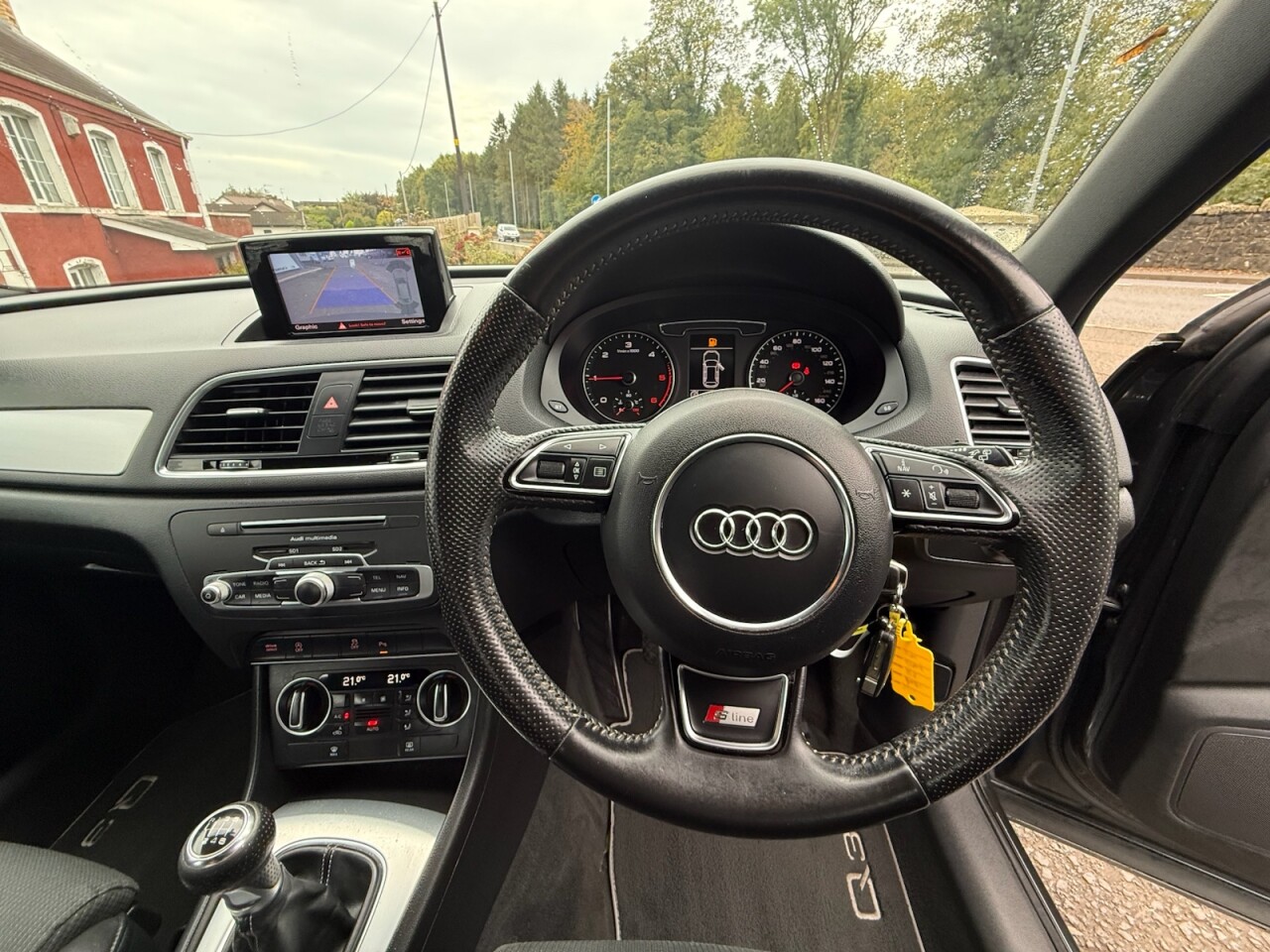 2015 AUDI Q3 S Line - vehicle photo 17 for sale on PureCar
