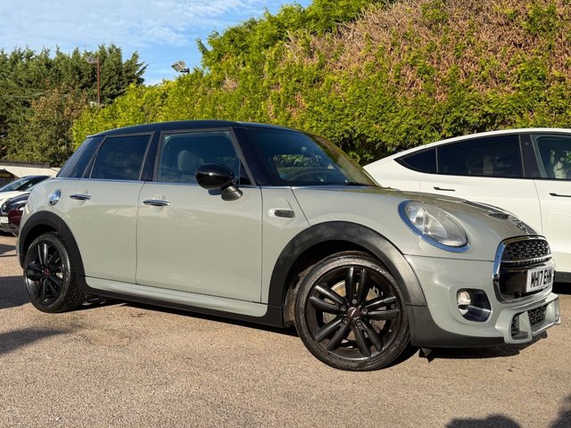 2017 MINI Hatch