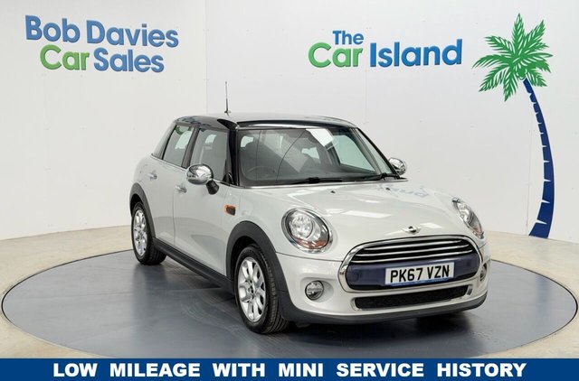 2017 MINI Hatch