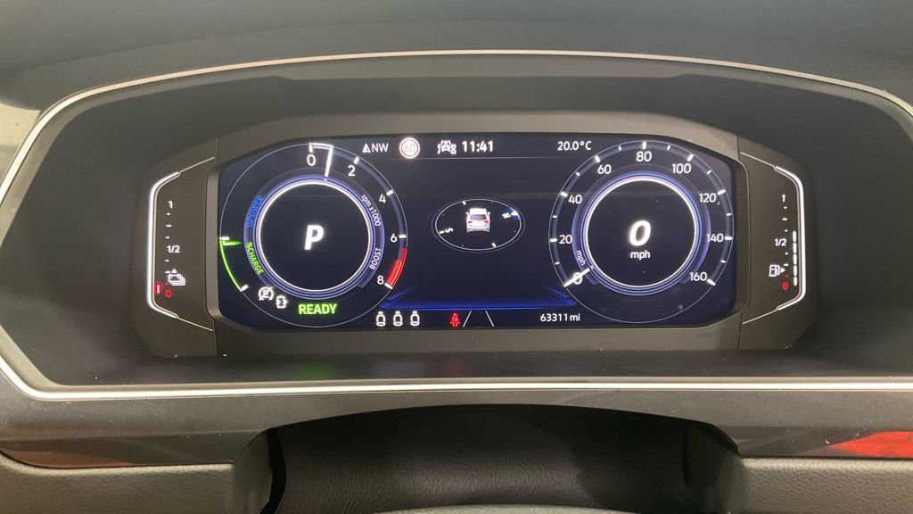 2022 Volkswagen Tiguan — image 4