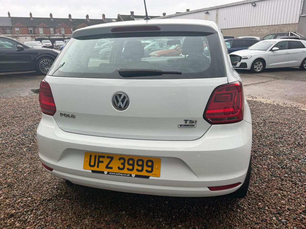 2014 VOLKSWAGEN POLO 1.2 TSI BlueMotion Tech SE Hatchback 5dr Petrol DSG Euro 6 (s/s) (90 ps) - vehicle photo 7 for sale on PureCar