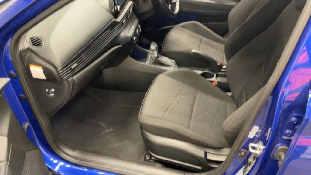 2023 Hyundai Bayon — image 3
