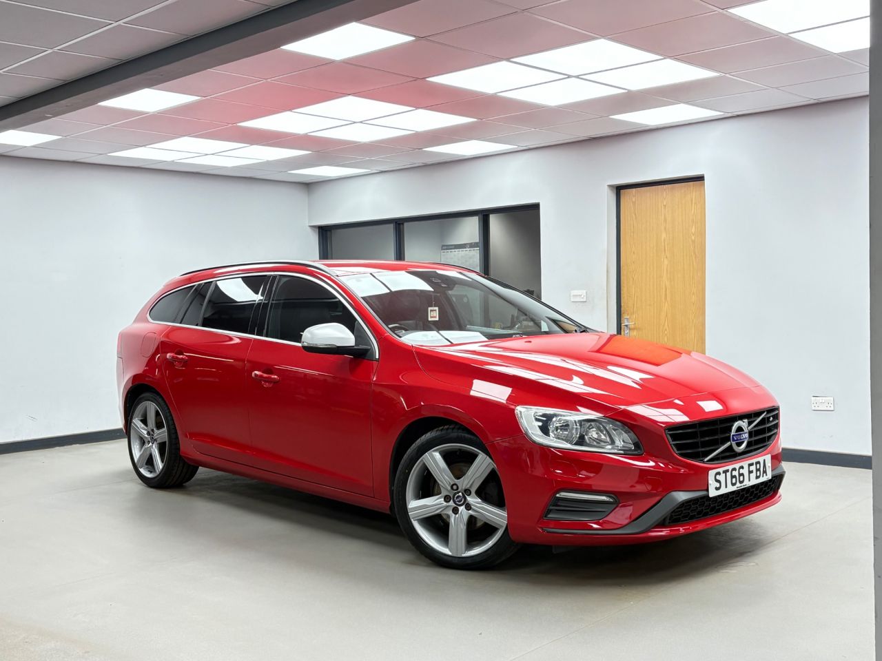 2016 Volvo V60