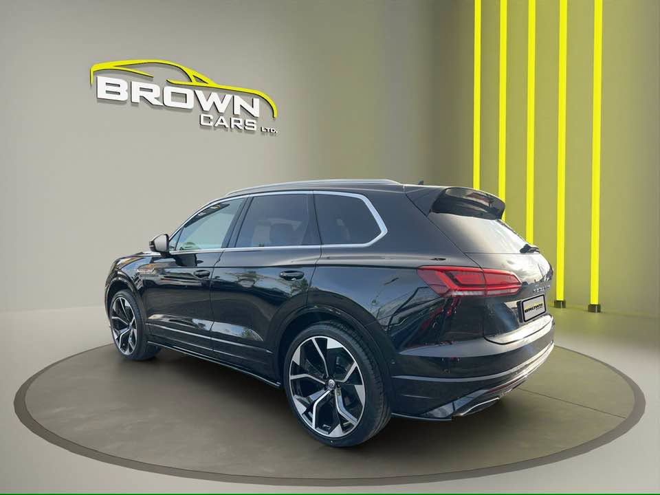 2019 VOLKSWAGEN TOUAREG 3.0 TDI V6 R-Line SUV 5dr Diesel Tiptronic 4Motion Euro 6 (s/s) (286 ps) - vehicle photo 6 for sale on PureCar