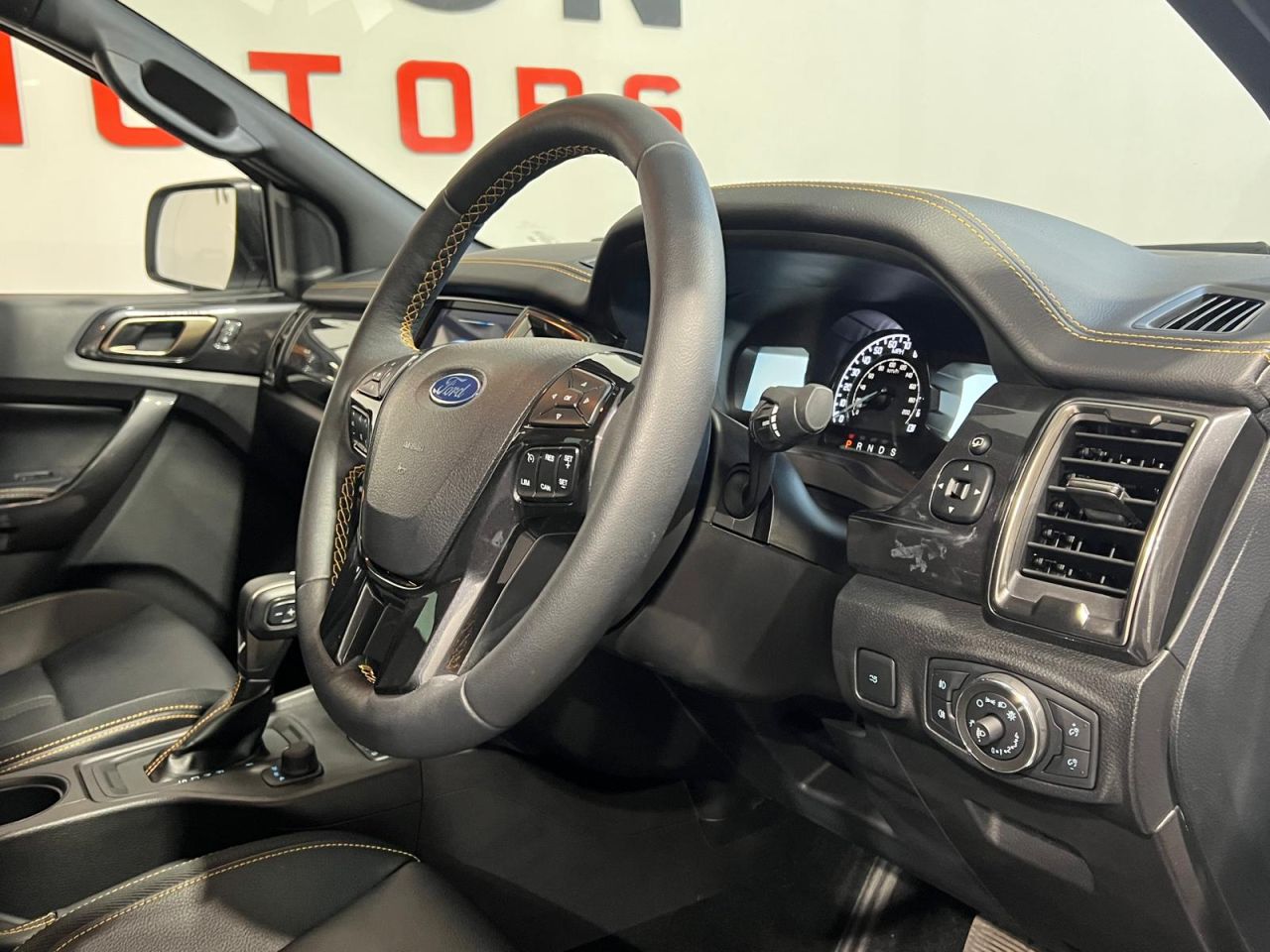 2023 FORD RANGER 2.0 EcoBlue Wildtrak Pickup Double Cab 4dr Diesel Auto 4WD Euro 6 (s/s) (21 - vehicle photo 9 for sale on PureCar