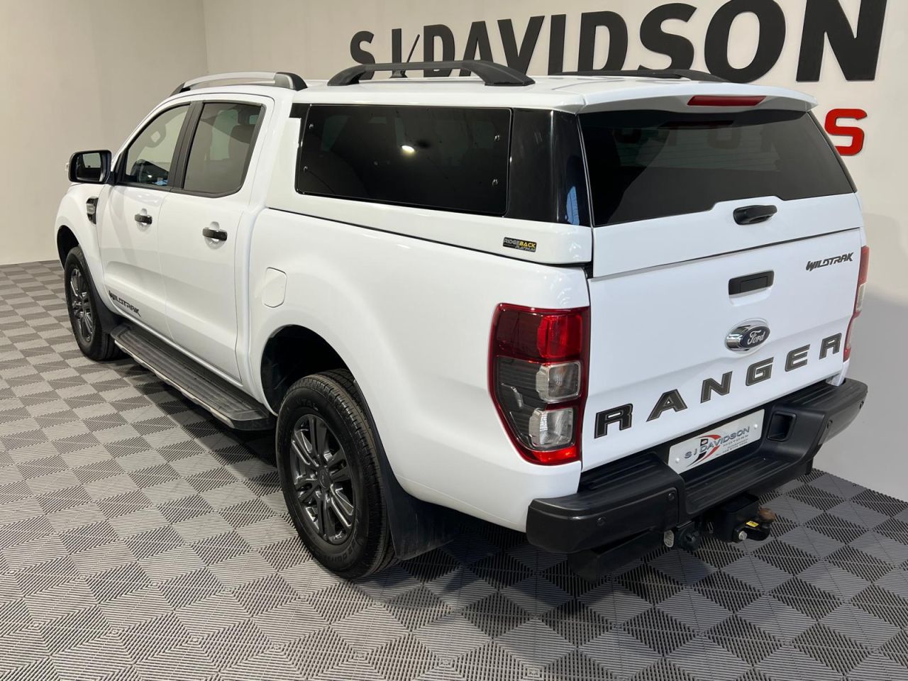 2023 FORD RANGER 2.0 EcoBlue Wildtrak Pickup Double Cab 4dr Diesel Auto 4WD Euro 6 (s/s) (21 - vehicle photo 2 for sale on PureCar